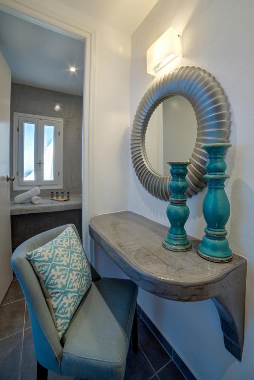 Remvi Suites Firostefani Rom bilde