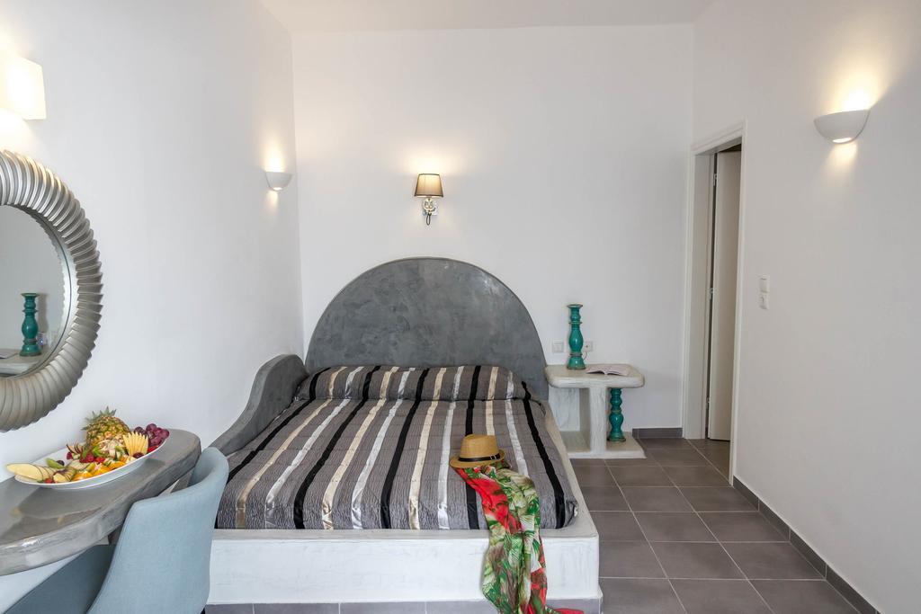 Remvi Suites Firostefani Rom bilde